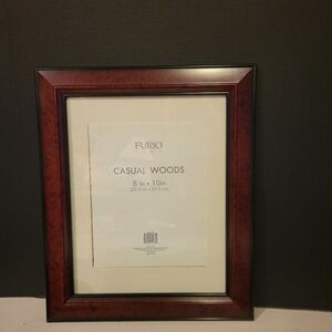 Furio Home Casual Woods 8" x 10" Frame Wall MountPicture size is 8" x 10",